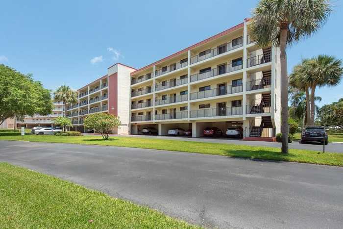 photo 1: 9433 HARBOR GREENS WAY Unit 407, SEMINOLE FL 33776