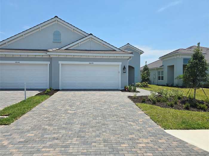 photo 2: 18098 FRANKLIN PARK COURT, VENICE FL 34293