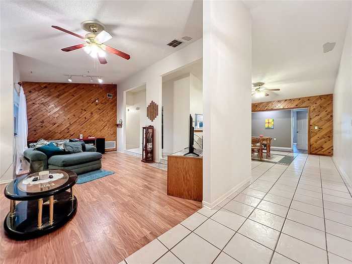 photo 2: 8009 APPLEHILL COURT, ORLANDO FL 32810