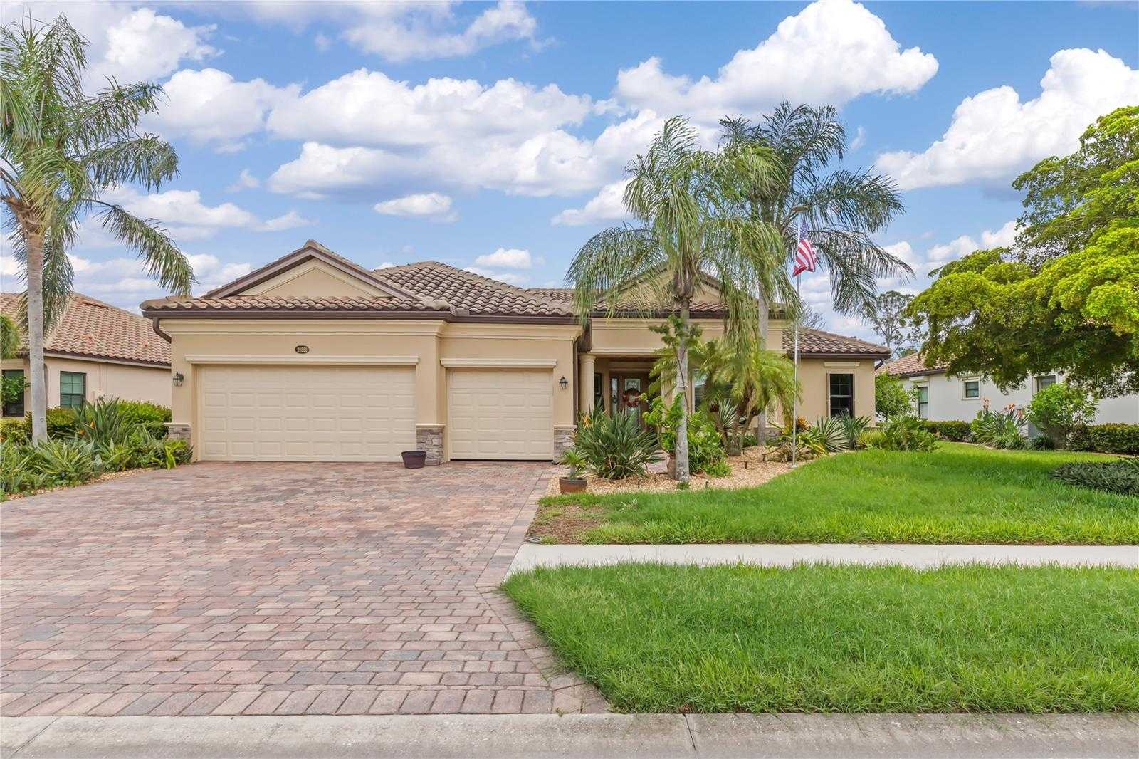 photo 2: 20860 LOGGIA COURT, VENICE FL 34293