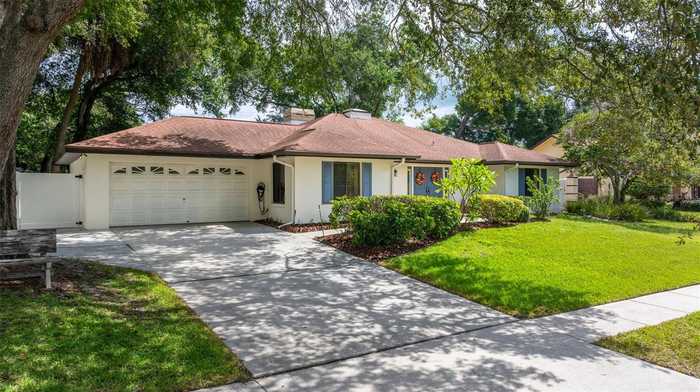 photo 1: 6308 N QUEENSWAY DRIVE, TEMPLE TERRACE FL 33617