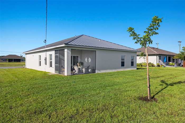 photo 21: 46 NE 4TH STREET, CAPE CORAL FL 33909