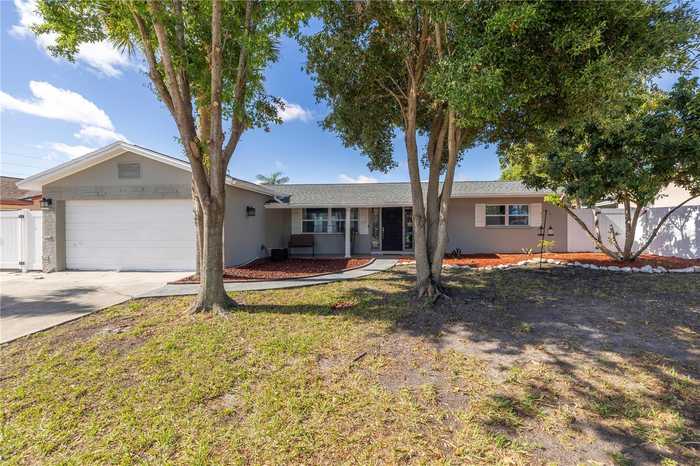 photo 1: 10918 129TH AVENUE N, LARGO FL 33778