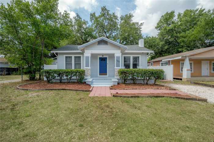 photo 2: 1221 E GIDDENS AVENUE, TAMPA FL 33603