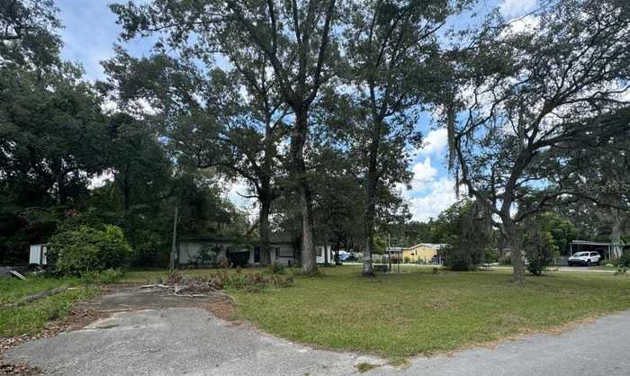 photo 2: 11085 NW 114TH PLACE, CHIEFLAND FL 32626