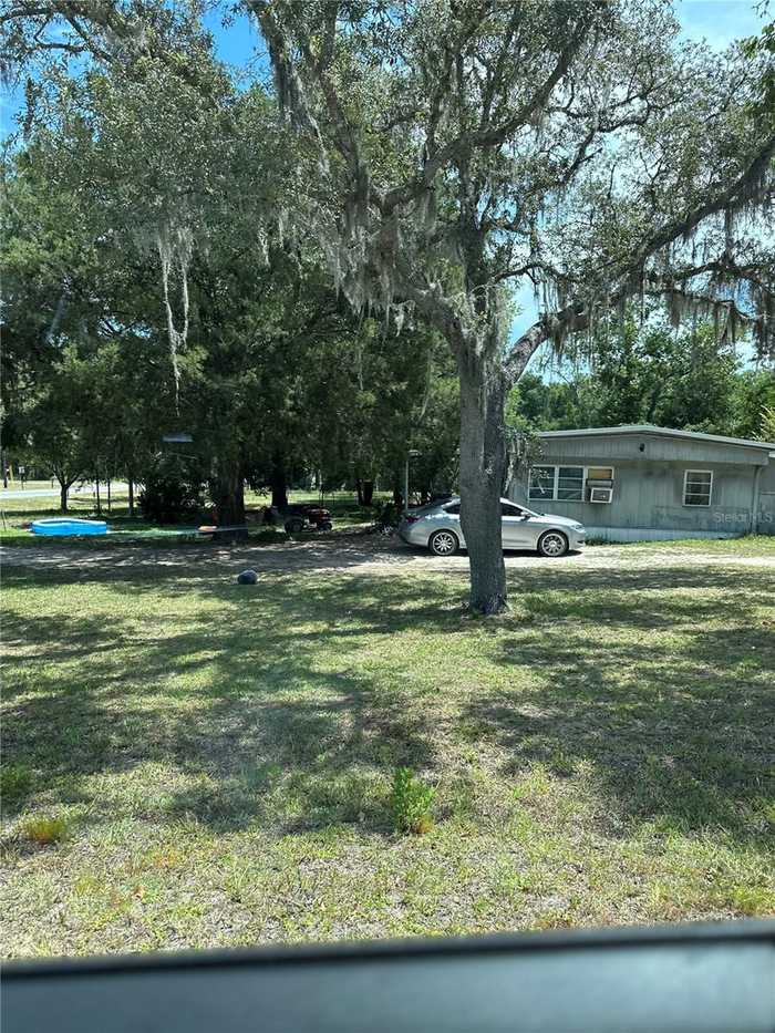 photo 2: 10850 NE 110TH LANE, ARCHER FL 32618