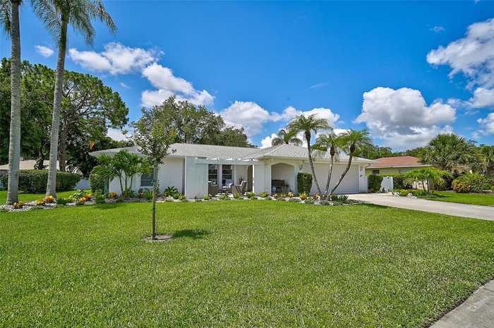 photo 1: 4584 GLEBE FARM ROAD, SARASOTA FL 34235