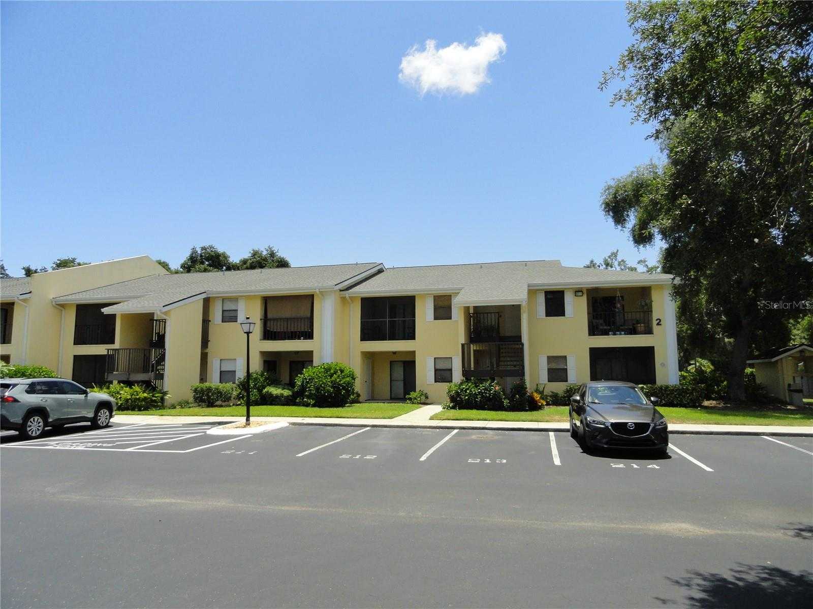 photo 1: 3001 58TH AVENUE S Unit 213, SAINT PETERSBURG FL 33712