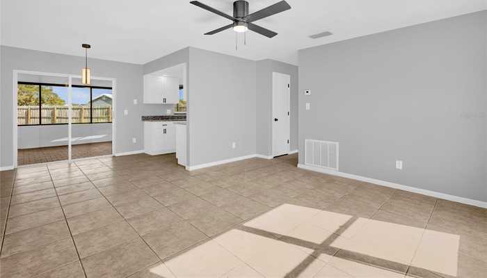 photo 2: 9313 LARETTE DRIVE, ORLANDO FL 32817