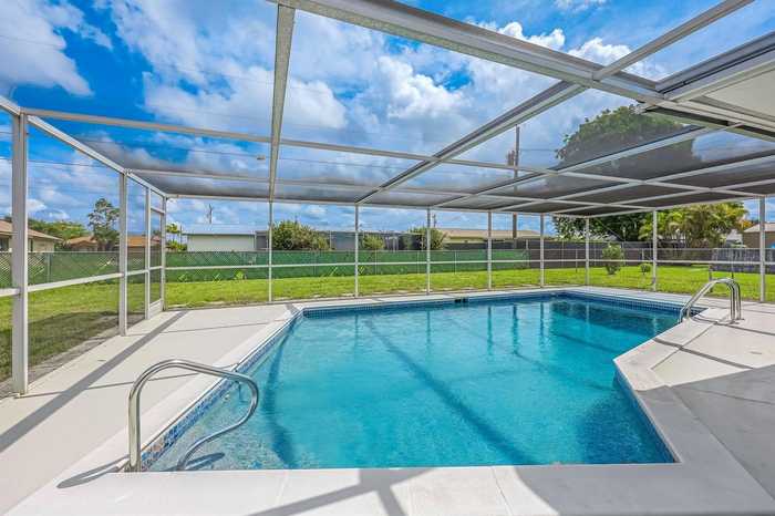 photo 2: 2121 SE 6TH LANE, CAPE CORAL FL 33990