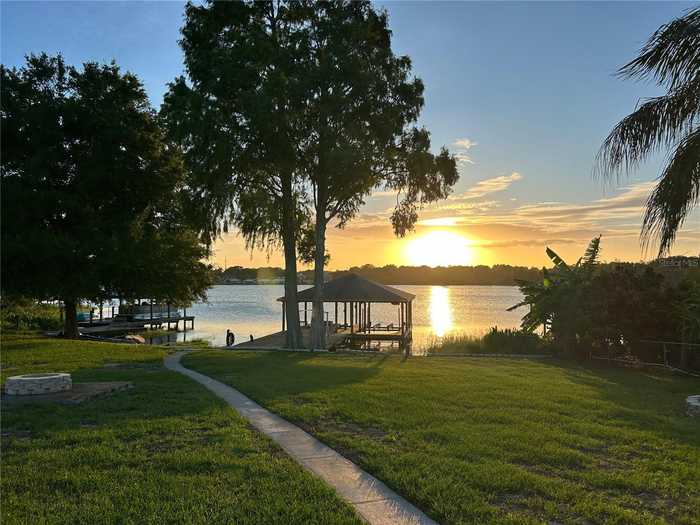 photo 1: 117 LAKE ROY DRIVE, WINTER HAVEN FL 33884