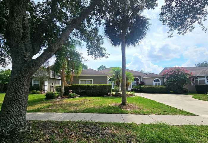 photo 2: 14818 BONNYBRIDGE DRIVE, ORLANDO FL 32826