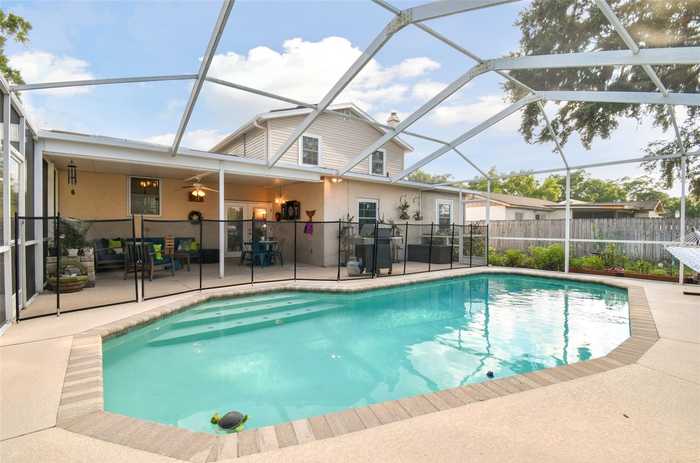 photo 2: 5463 PENTAIL CIRCLE, TAMPA FL 33625