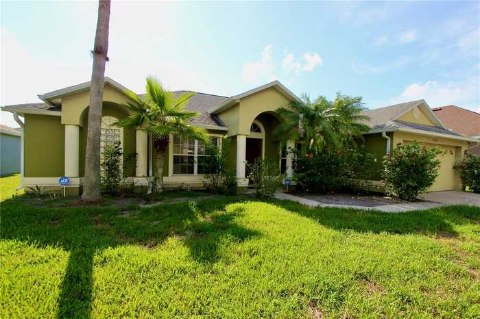 photo 1: 13835 EAGLES GLEN COURT, ORLANDO FL 32837