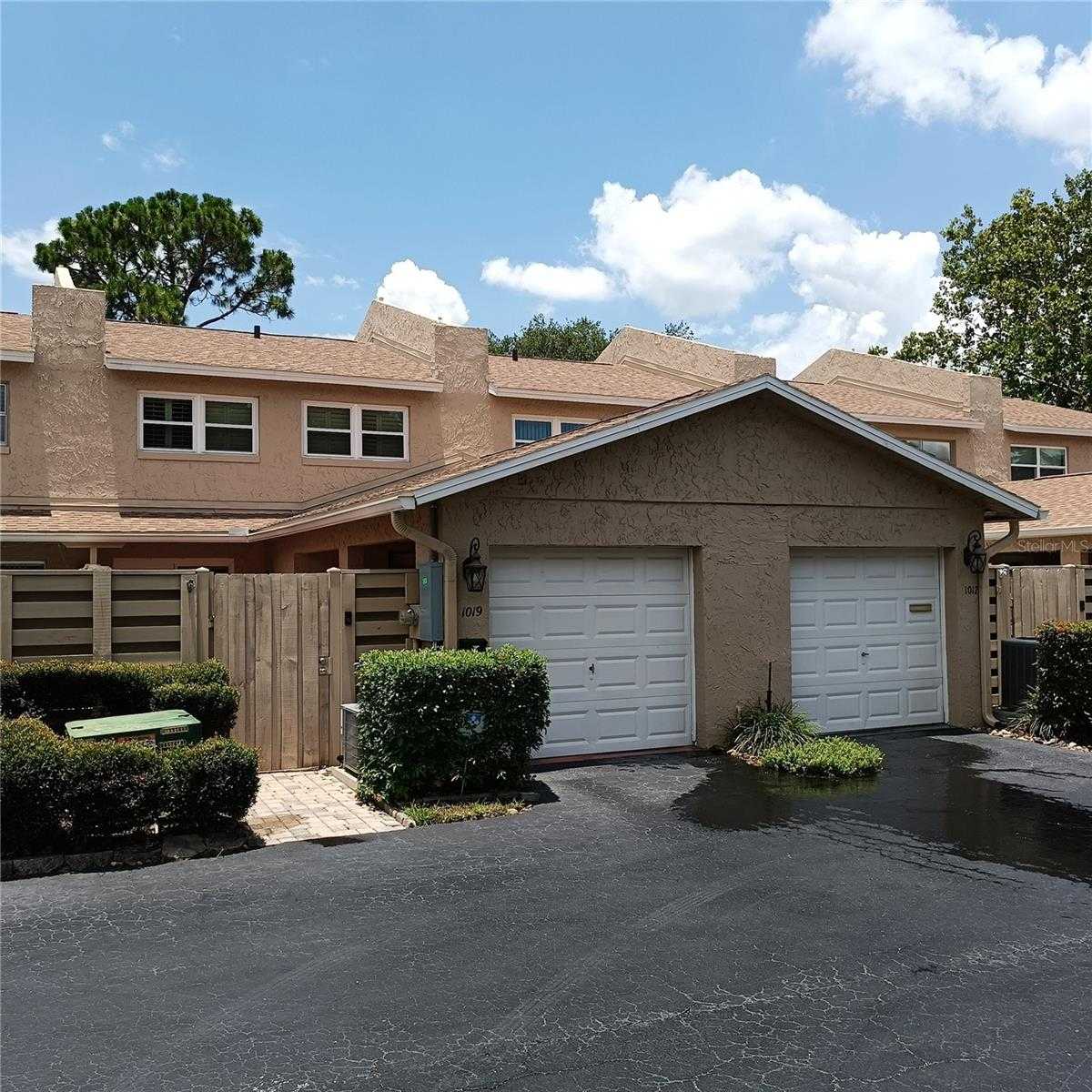 photo 1: 1019 GROVE STREET Unit 85, MAITLAND FL 32751