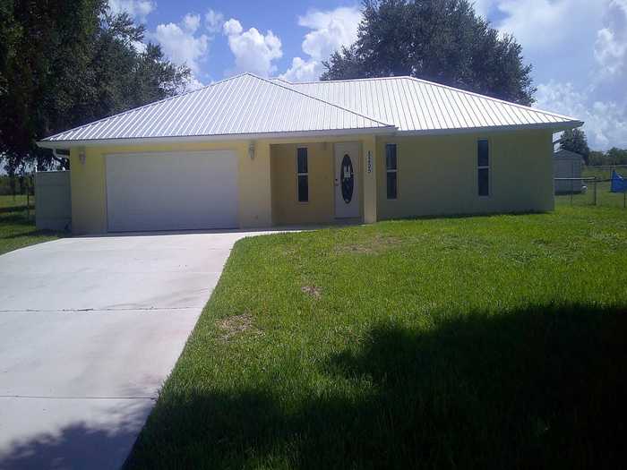 photo 2: 8255 SE 57TH DRIVE, OKEECHOBEE FL 34974