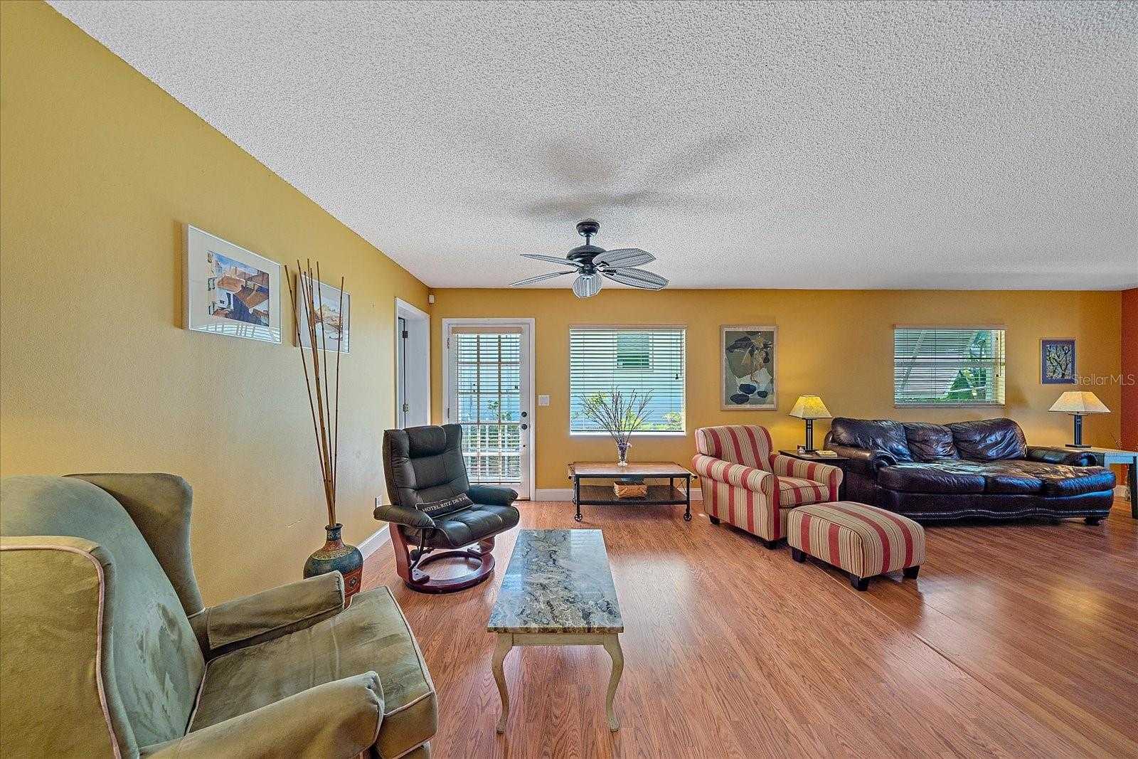 photo 2: 2410 FLOYD STREET, SARASOTA FL 34239