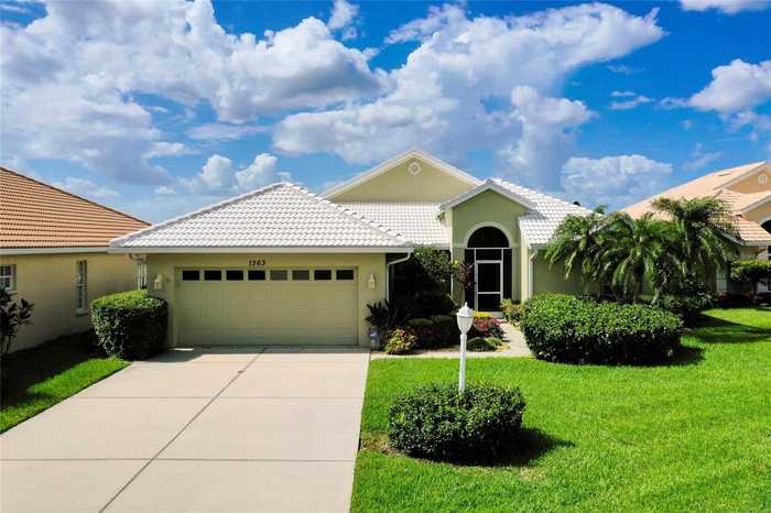 photo 1: 1363 BERKSHIRE COURT, VENICE FL 34292