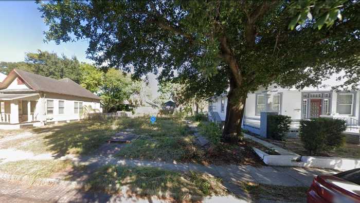 photo 2: 918 E 19TH AVENUE, TAMPA FL 33605