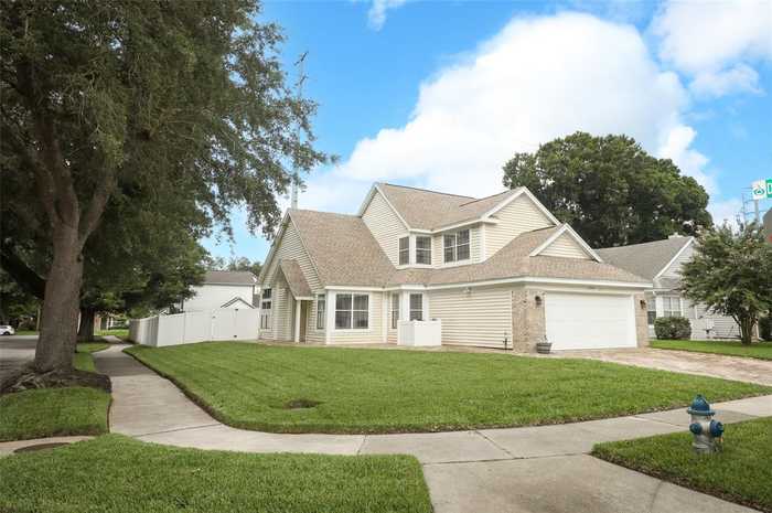 photo 1: 2224 MARYDAY COURT, ORLANDO FL 32812