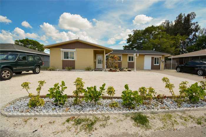 photo 1: 2404 BAYSHORE GARDENS PARKWAY, BRADENTON FL 34207