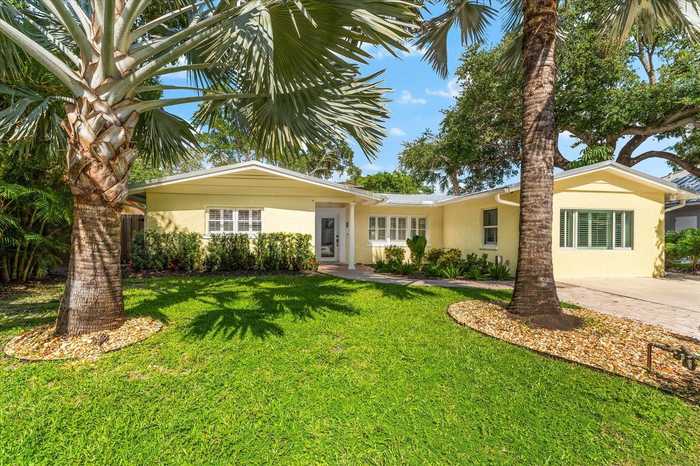 photo 1: 3521 FLORES AVENUE, SARASOTA FL 34239