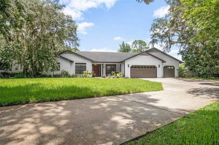 photo 1: 806 BAY TREE CIRCLE, DELAND FL 32724