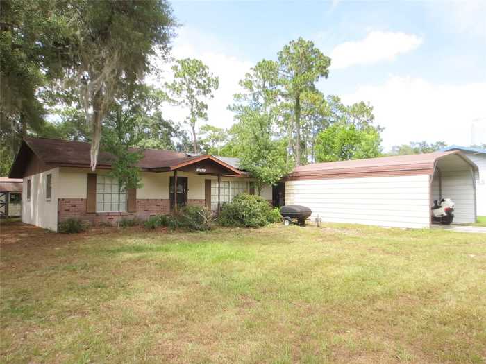 photo 1: 17411 SE 18TH STREET, SILVER SPRINGS FL 34488