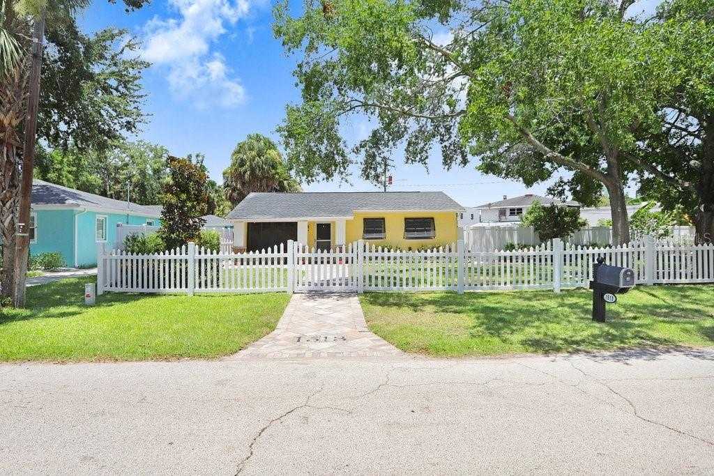 photo 3: 1513 S GRADY AVENUE, TAMPA FL 33629