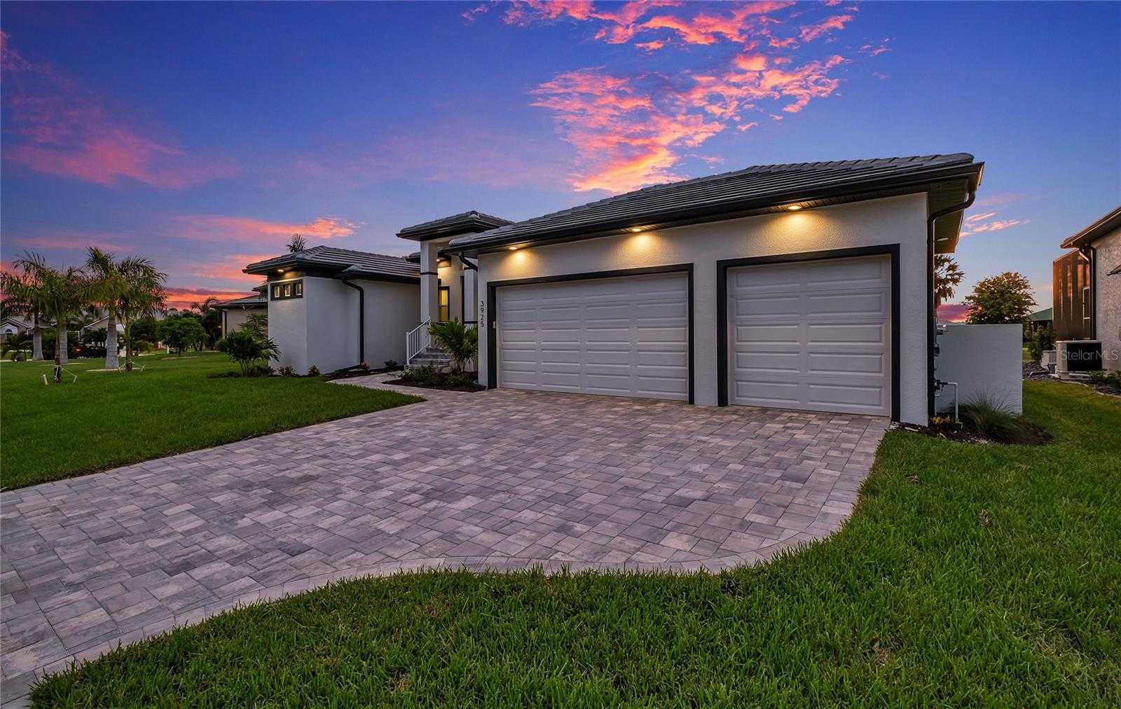 photo 3: 3925 BAL HARBOR BOULEVARD, PUNTA GORDA FL 33950