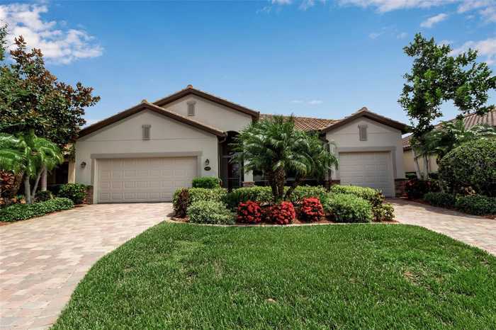 photo 2: 6462 WILLOWSHIRE WAY, BRADENTON FL 34212