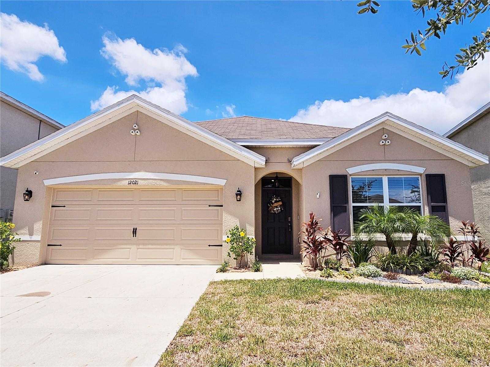 photo 1: 12021 GILLINGHAM HARBOR LANE, GIBSONTON FL 33534