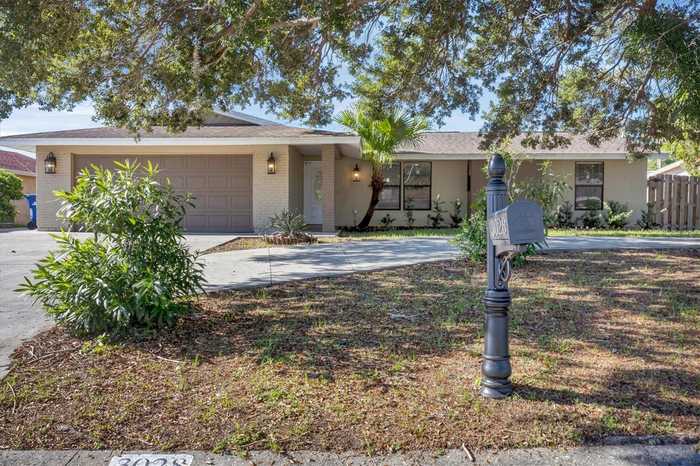 photo 1: 3028 LOCKWOOD LAKE CIRCLE, SARASOTA FL 34234