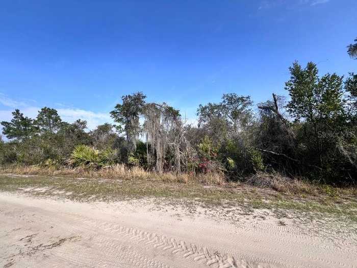 photo 4: 400 NIGHTINGALE AVENUE, SEBRING FL 33870