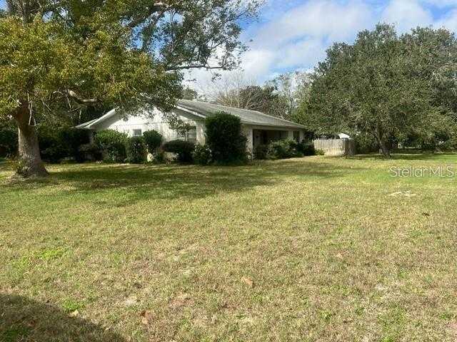 photo 3: 1510 LIVE OAK STREET, NEW SMYRNA BEACH FL 32168