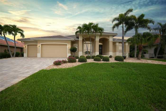 photo 1: 440 VALLETTA COURT, PUNTA GORDA FL 33950