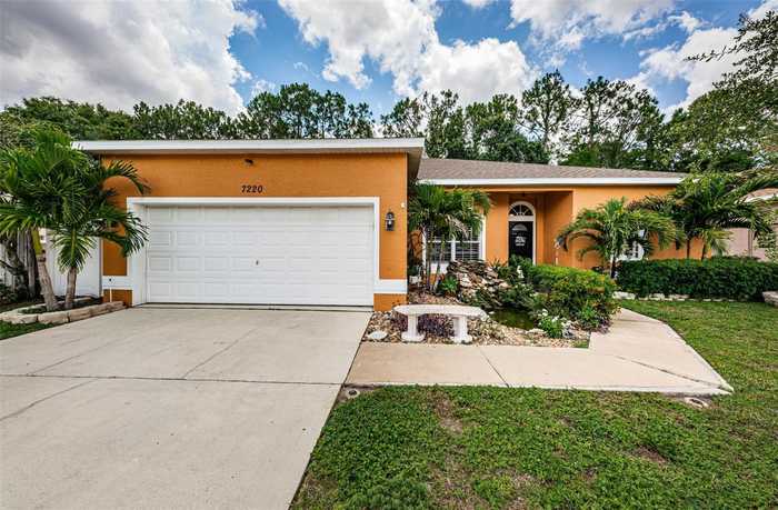 photo 1: 7220 CAPTIVA CIRCLE, NEW PORT RICHEY FL 34655