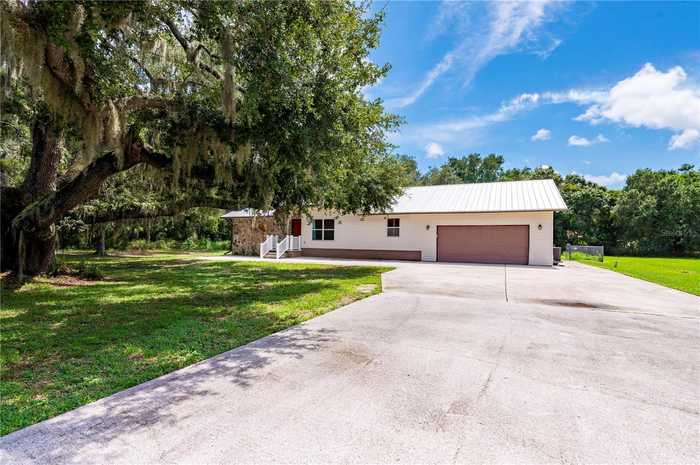 photo 2: 2083 RACIMO DRIVE, SARASOTA FL 34240