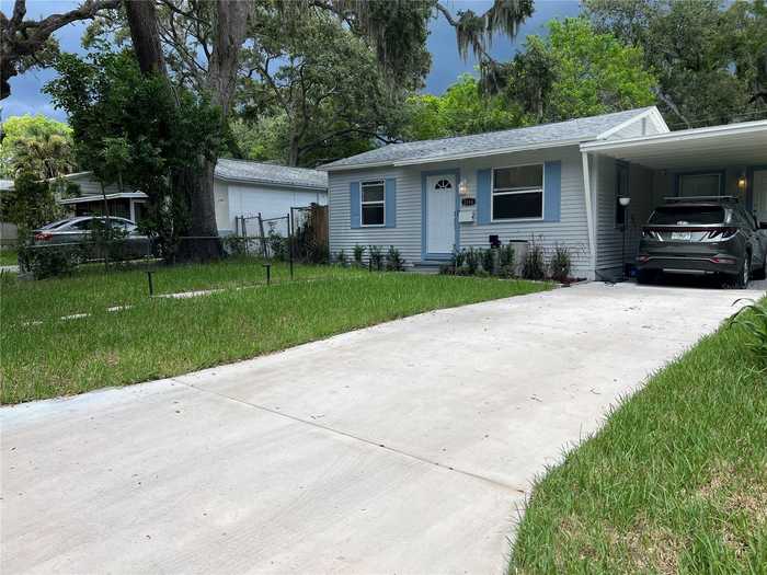 photo 2: 2314 AUBURN STREET S, SAINT PETERSBURG FL 33712