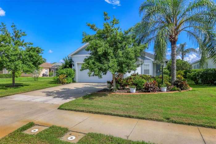 photo 2: 5315 AQUA BREEZE DRIVE, BRADENTON FL 34208