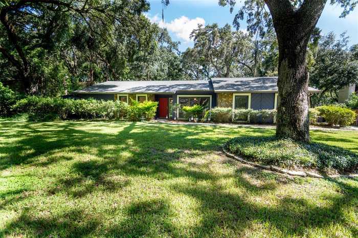 photo 1: 2504 HIGH OAKS LANE, LUTZ FL 33559