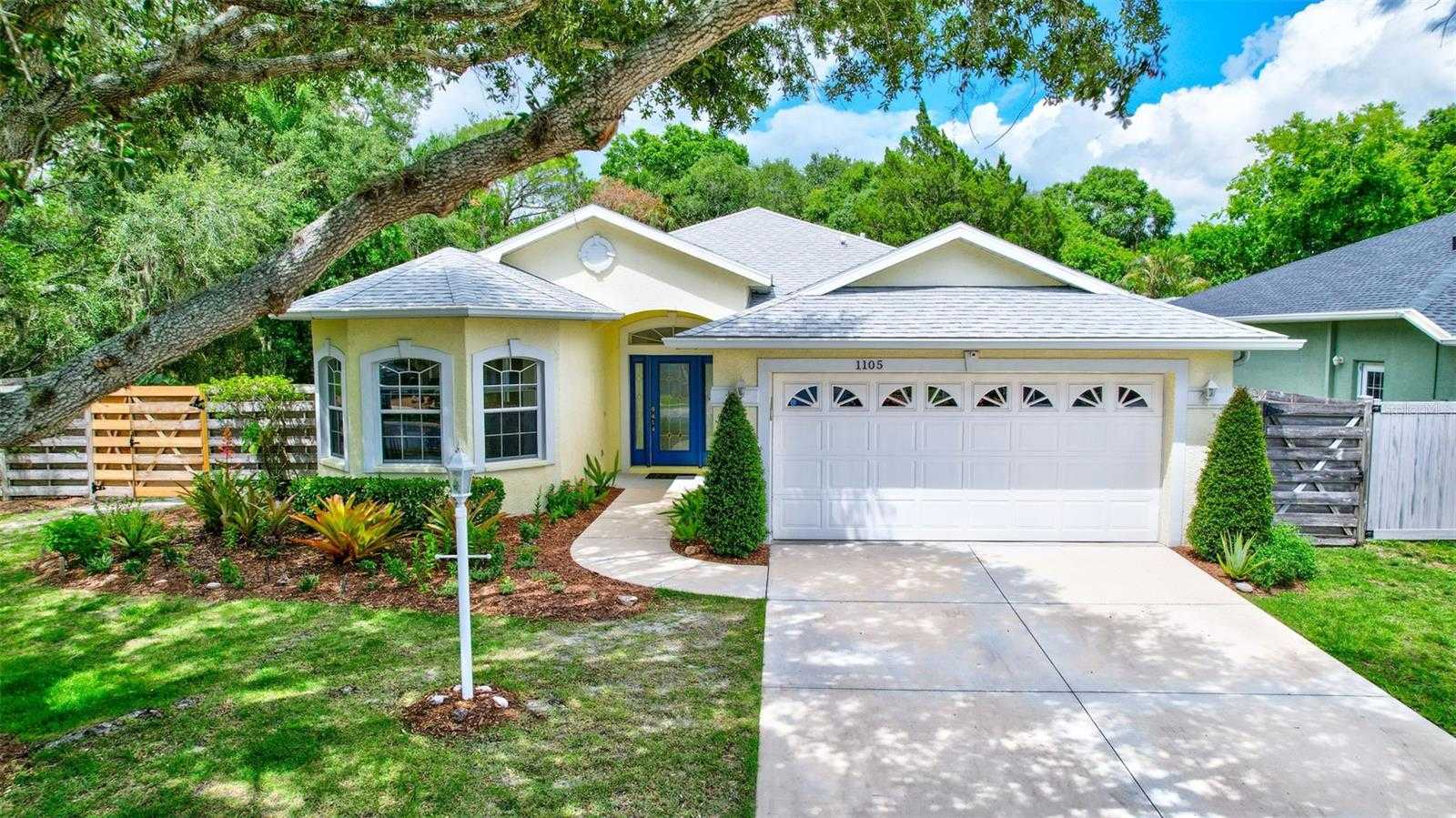 photo 1: 1105 WHITEGATE COURT, SARASOTA FL 34232