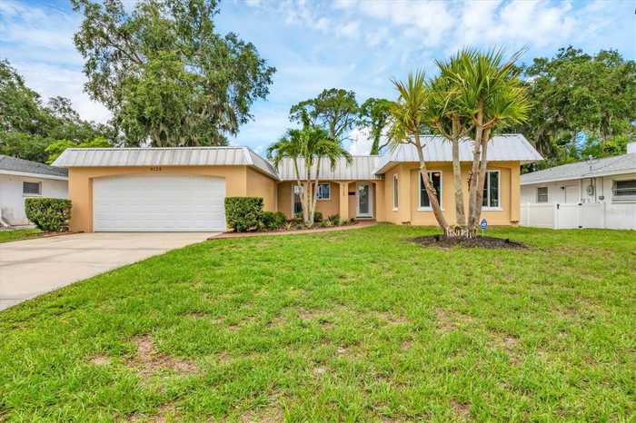 photo 2: 4120 TEE ROAD, SARASOTA FL 34235