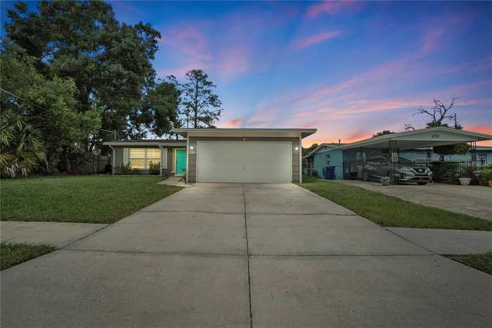 photo 2: 2320 E 112TH AVENUE, TAMPA FL 33612