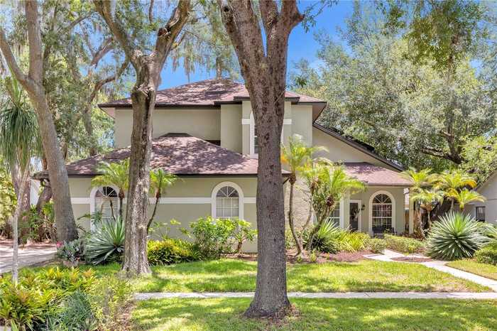 photo 2: 5231 SECLUDED OAKS DRIVE, ORLANDO FL 32812