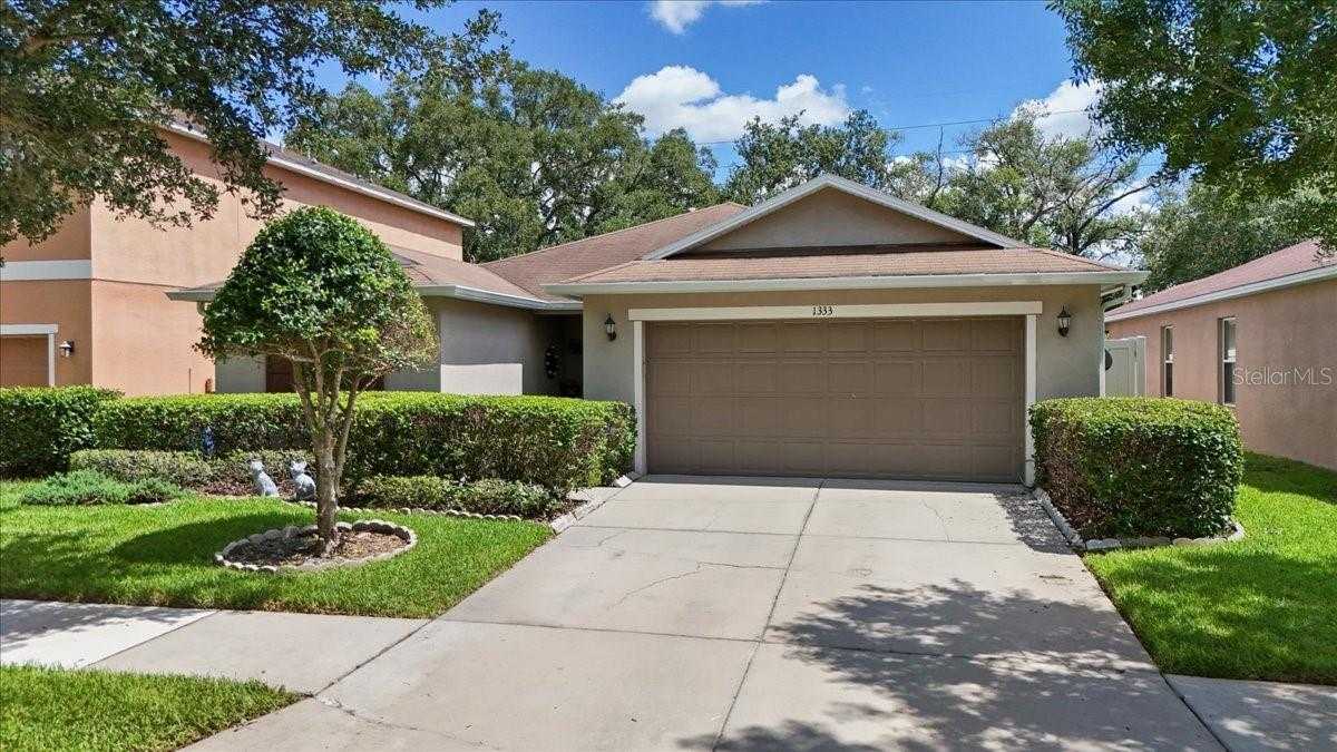 photo 1: 1333 CANYON OAKS DRIVE, BRANDON FL 33510