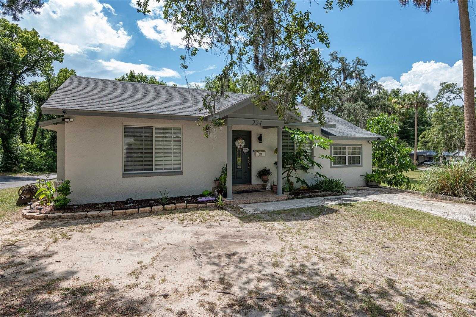 photo 3: 224 NE 10TH AVENUE, OCALA FL 34470