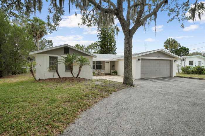 photo 1: 4722 HEAVENS WAY, NEW PORT RICHEY FL 34652