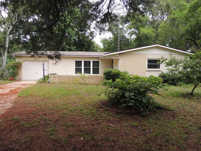 photo 2: 15751 NE 13TH LANE, WILLISTON FL 32696