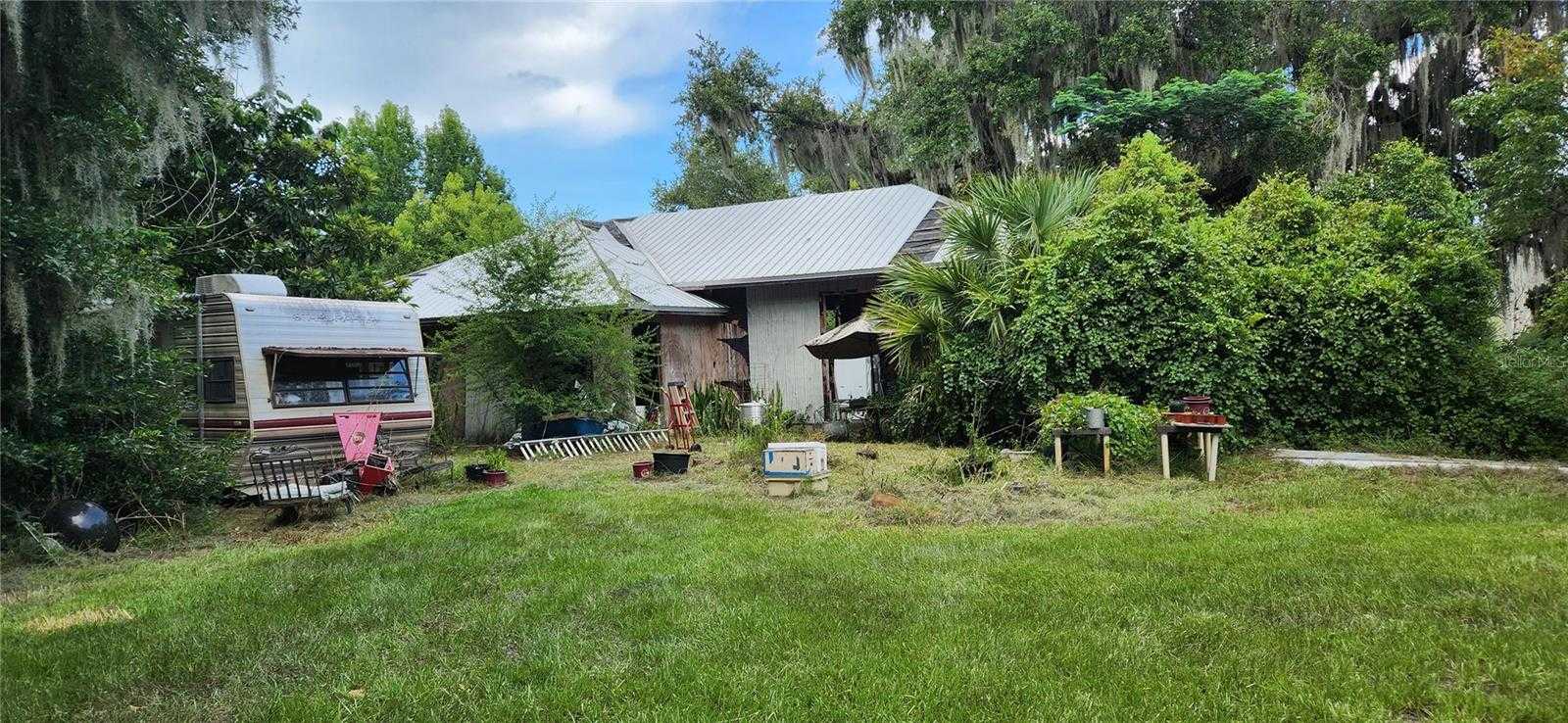 photo 1: 372 CARPENTER AVENUE, OSTEEN FL 32764